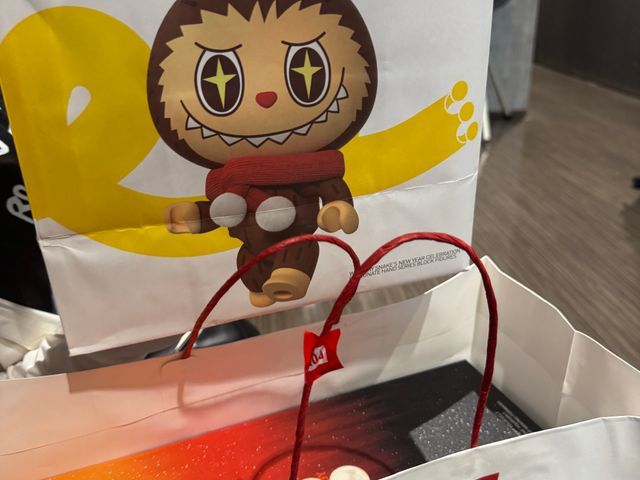 身近なものから遠くの神社のお守りまで！　※配達もします