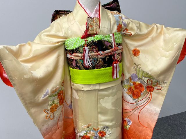 ☆カジュアルからフォーマルまであなたの特別な日を彩ります☆早朝、直前対応致します