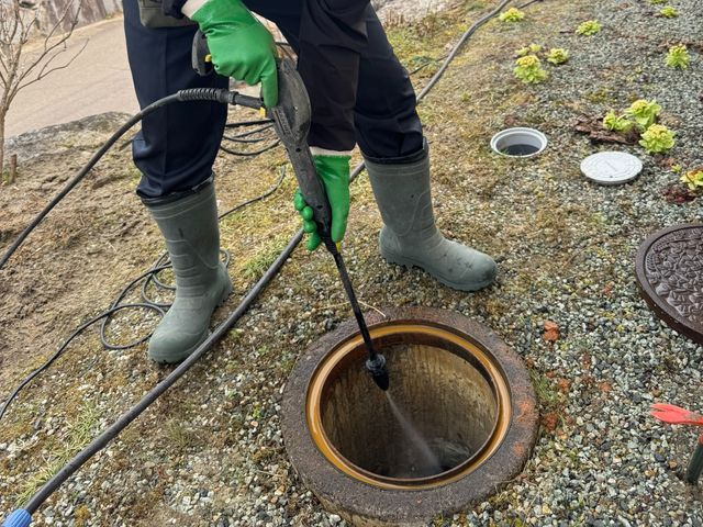 女性スタッフ同行で安心！必ず２名で作業にお伺いします！