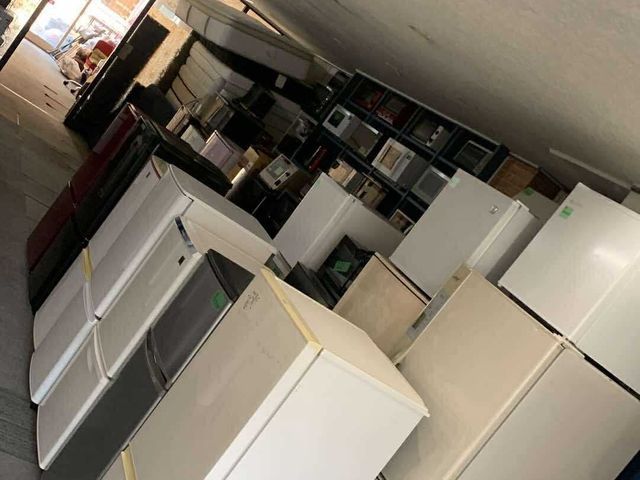 事前に写真or現地見積もり→安心の当日追加料金無し！人員、トラック追加も弊社負担サービスの画像