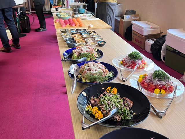 プロの寿司職人が握る江戸前寿司と逸品コース　他ジャンルのミックスやドリンクも◯