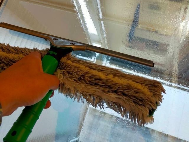 窓一枚にも真心込めて！礼儀とマナーは徹底してお伺いいたします！