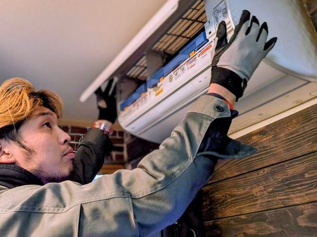 12年の実績・月100件以上対応！女性スタッフ同行可能で安心の自社施工