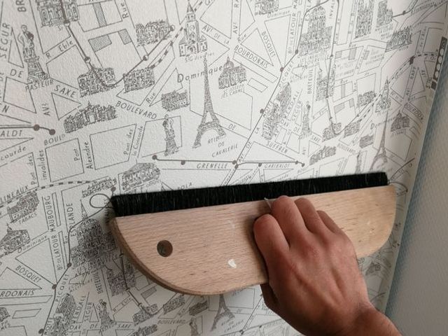 ペットリフォーム / 消臭壁紙【業歴25年、壁穴補修、クロス補修】