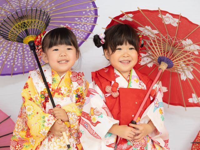 現役子供スタジオ経験者が撮影！小物持ち込みOK、屋内外どちらもOKです。