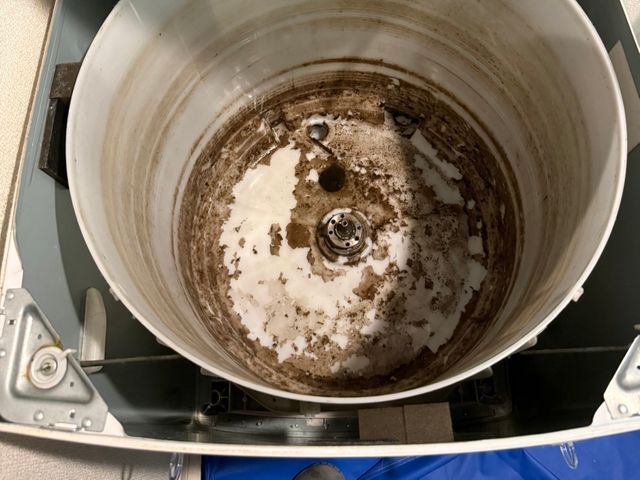 夜間・早朝対応可◎細部まで徹底クリーニング！汚れ具合や劣化具合で臨機応変に対応