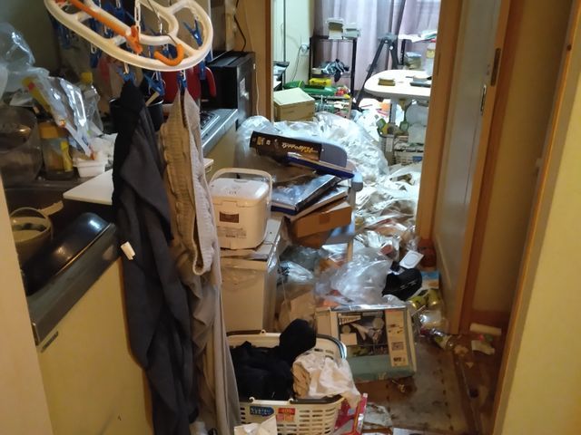 プロのゴミ屋敷清掃士が対応！東京23区・多摩エリア・埼玉・神奈川