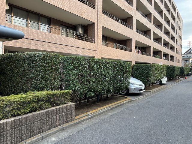 金額だけで選んでいませんか？綺麗に仕上げる手入れにしませんか？