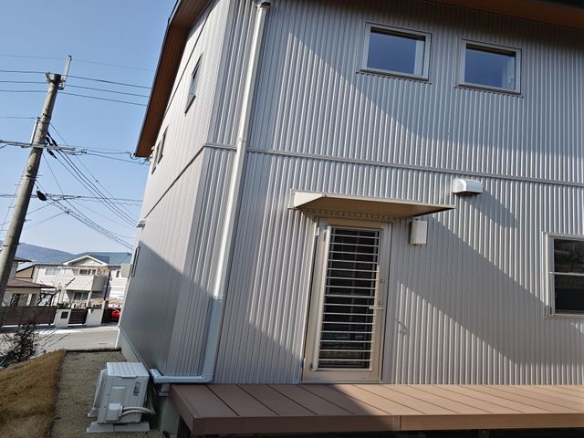 大工歴40年以上の職人技で新築も安心！室内化粧カバーも綺麗に仕上げます