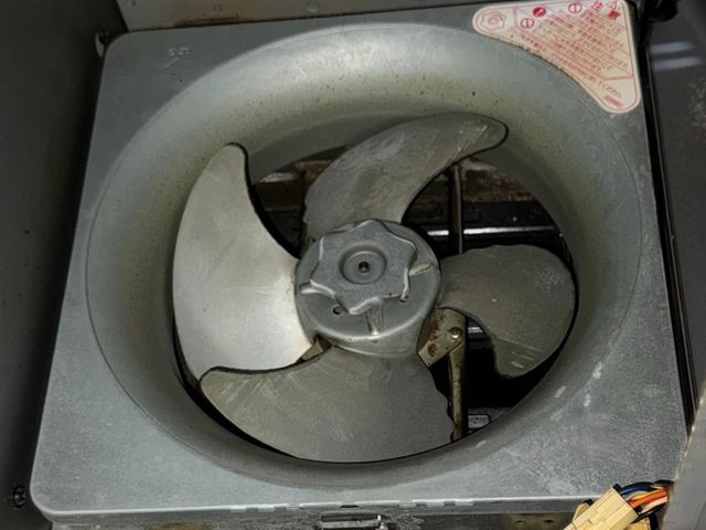 地域密着｜店長訪問｜損害保険加入｜レンジフード(換気扇)クリーニング