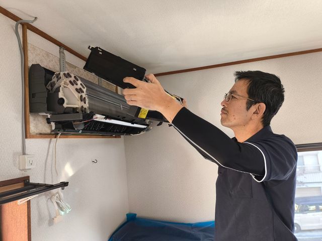 【新規出店】女性スタッフ同行で安心！店長夫婦が丁寧に対応するこだわりクリーニング