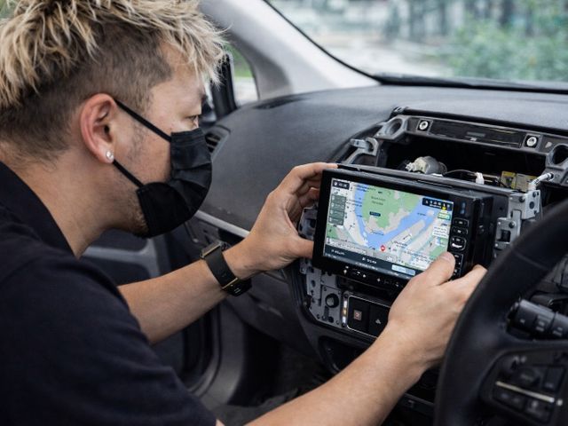 カーナビの取付