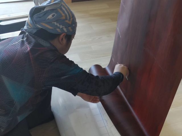 扉の模様替え！