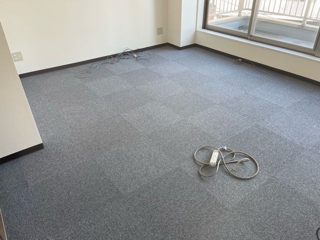 タイルカーペット