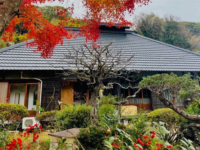 庭園管理士、夫婦で植木屋を営んでおります。お庭のご相談承ります。