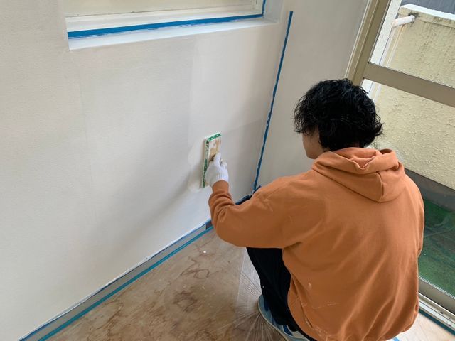 クロス張替えの約半額で壁紙を綺麗にするクロスメイク！サービスの画像