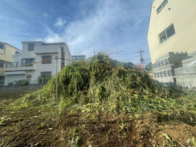 ☆元専門業者が夏の雑草を豊富な知識と経験でご対応◎施工内容はセールスポイントに！