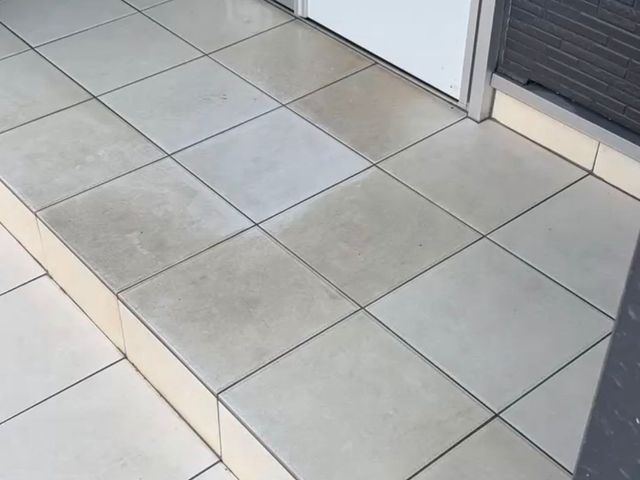 非喫煙者スタッフが訪問、外注なしの自社スタッフによる一貫対応