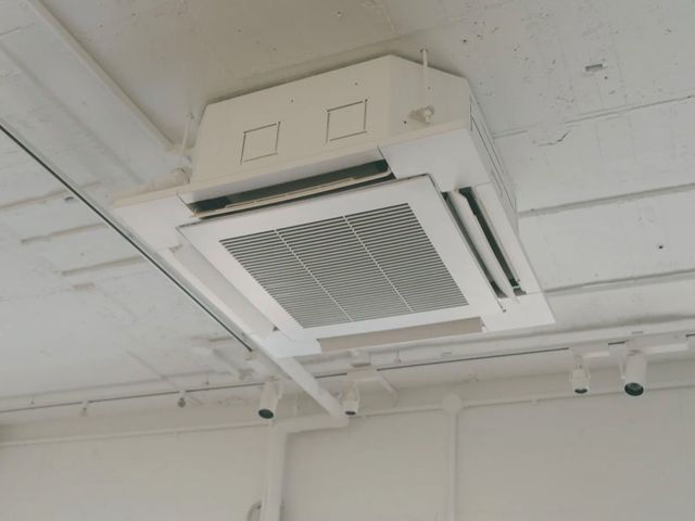 業務用エアコン取付