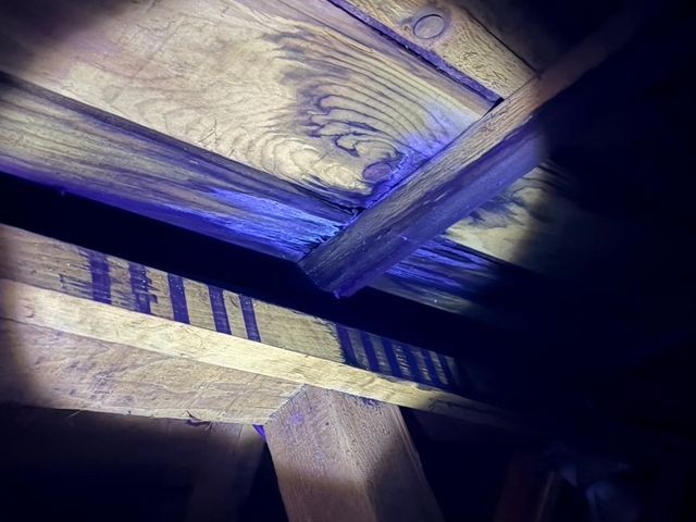 最短当日！必ず雨漏りを止めます！