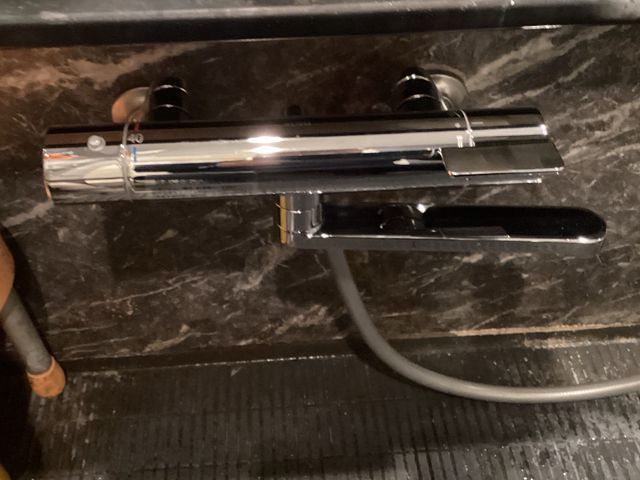 浴室の蛇口交換