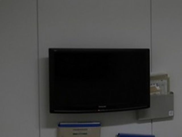[新築引越様限定]壁掛けテレビの設置