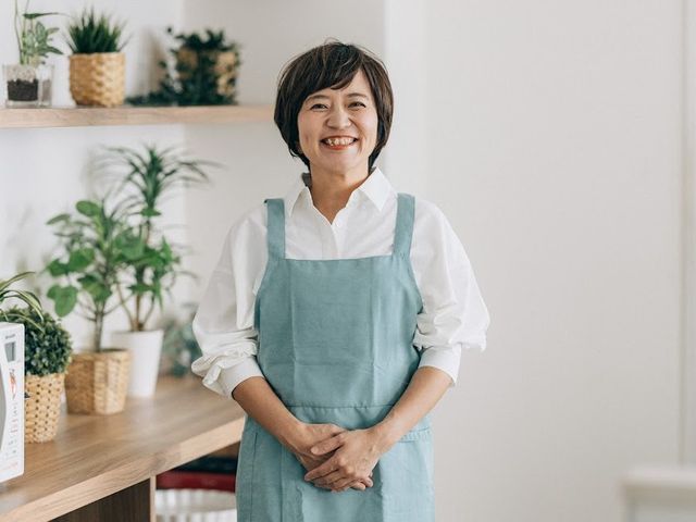 おそうじはお任せください！ 家事を任せて 暮らしにゆとりと 家族のだんらんを。