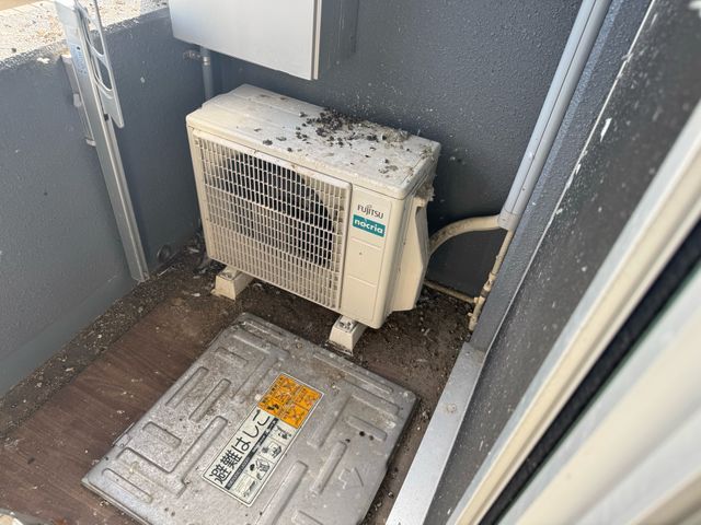 【最短当日お伺い】鳩避けネットや徹底清掃！プロの技術でベランダの平和を取り戻す！