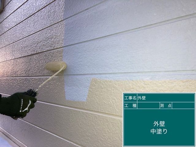 業界歴6年以上の若手チームで外壁を美しく仕上げます！サービスの画像