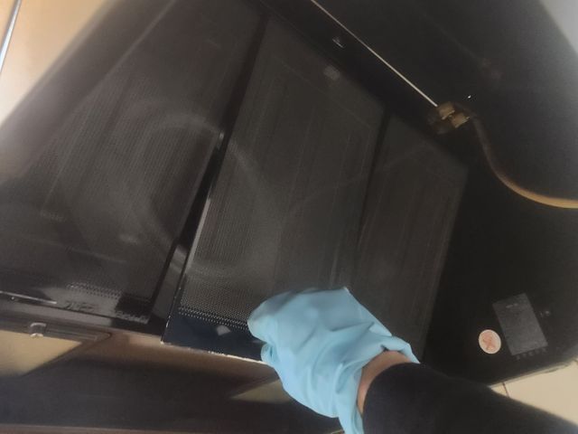 【富山対応】プロ分解洗浄｜ベタつき油を根こそぎ除去｜レンジフード清掃