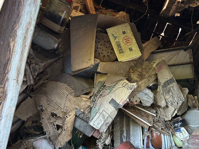 ゴミ部屋片付け