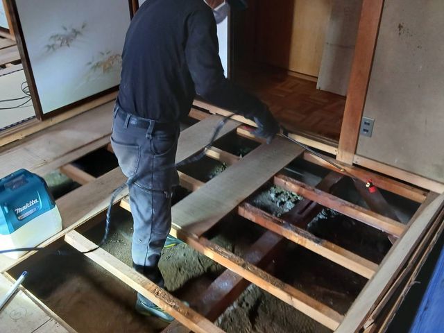 シロアリ駆除はおまかせください！