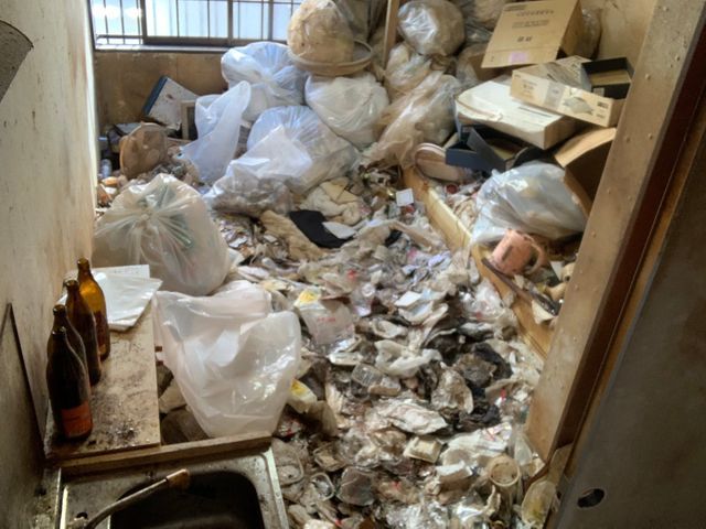 24時間365日迅速に対応！あなたの困ったを一掃します！孤独死の特殊清掃対応可サービスの画像