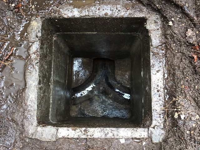 戸建て住宅の排水管洗浄、お任せください！