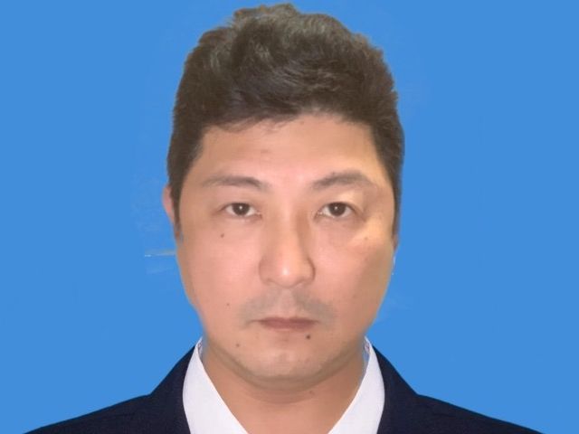 《お花、駐車場代込》真心を込めてお墓参り、お掃除致します。雑草も綺麗に致します。