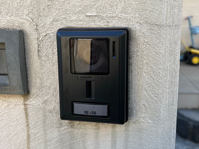 お困り事をスピード解決♪　インターホン交換！