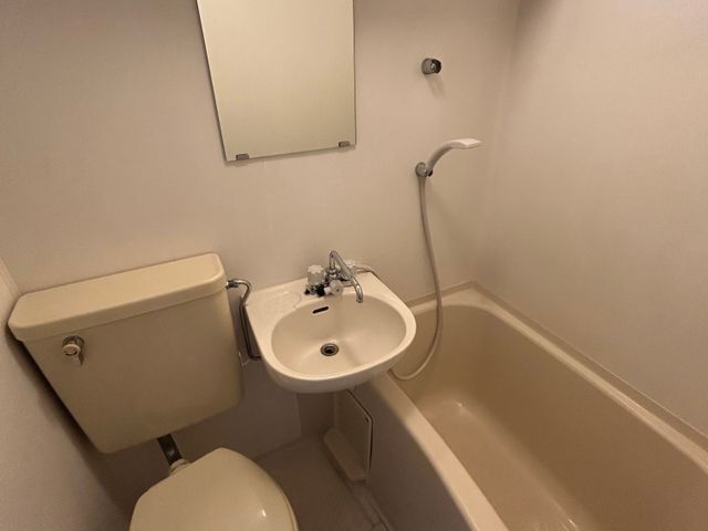 エプロン内部高圧洗浄機　当社スタッフがすべてご対応！