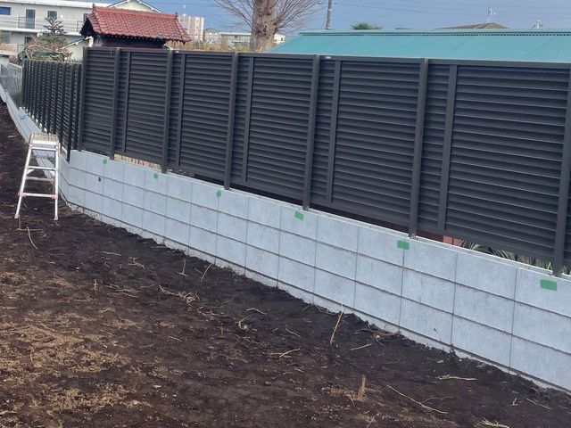 フェンスの取り付け