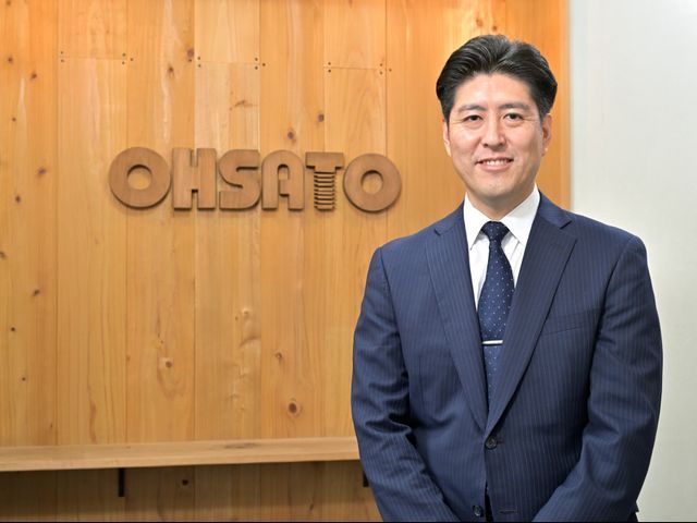 **御社を魅せる戦略フォト/未来を撮るビジネス撮影。対応地域外も相談OK！**