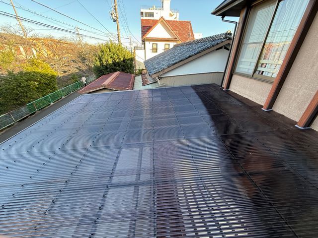 波板、ポリカ屋根の交換