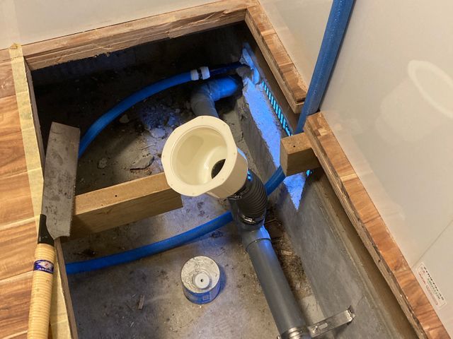 防水パン交換はお任せください。水道工事30年の実績、安心の施工保証あります。