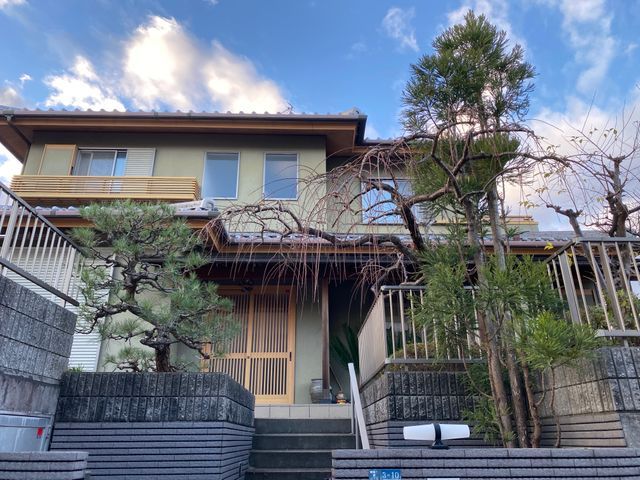 剪定オタクフレッシュな店主が丁寧に対応します。