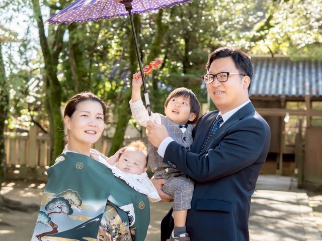 お宮参りで初めての家族写真を。兄弟やおじいちゃんおばあちゃんも大歓迎！