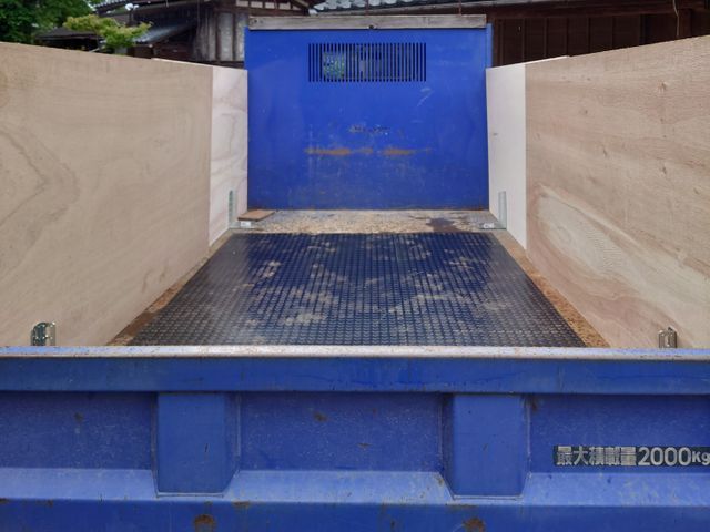 物置部屋の不用品、残置物の撤去、お任せ下さい！