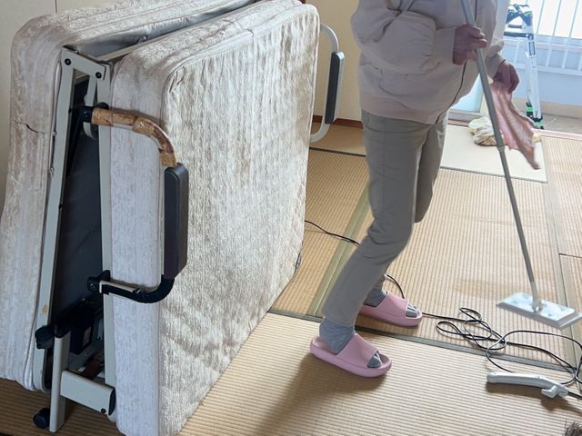 女性スタッフが中心なので安心です。ハウスクリーニングまで誠実に対応します！サービスの画像