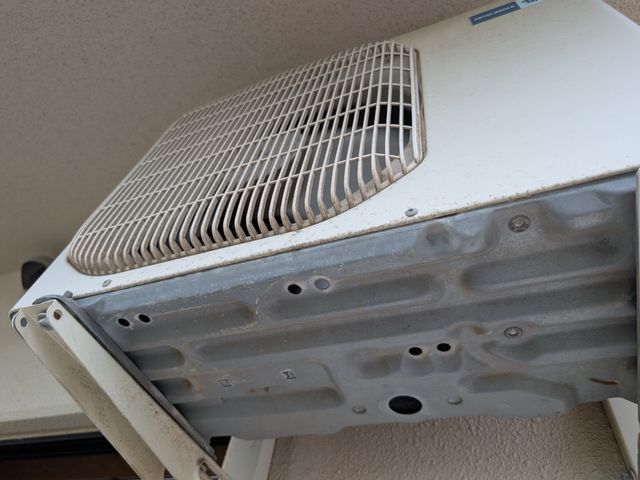 お客様のペースに合わせて丁寧にサポート。時間や場所の制約を超えて寄り添うサービス