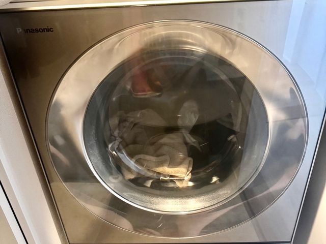 ★ドラム式洗濯機分解洗浄！乾燥機能の改善！女性スタッフ同行で安心と安全を！