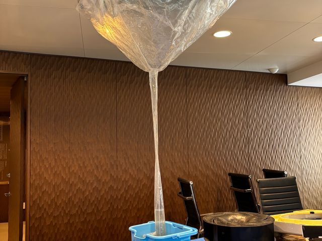 複数台がお得！4方向業務用エアコン¥22000！家庭用1〜2方向は¥19000！