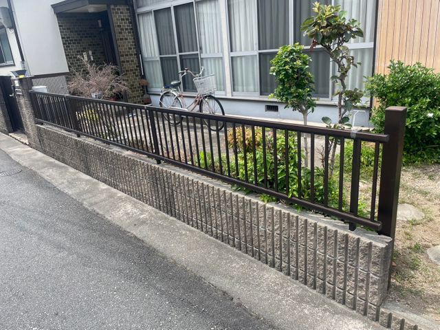 ブロック塀の撤去お任せください！古く倒壊しそうなブロック塀も安全に撤去致します！