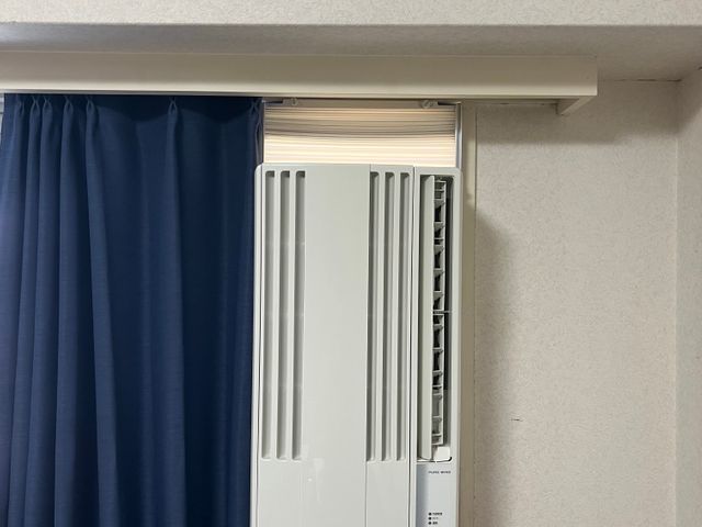 窓用エアコンの取り付け取り外し移設作業は楽々にお任せ下さい